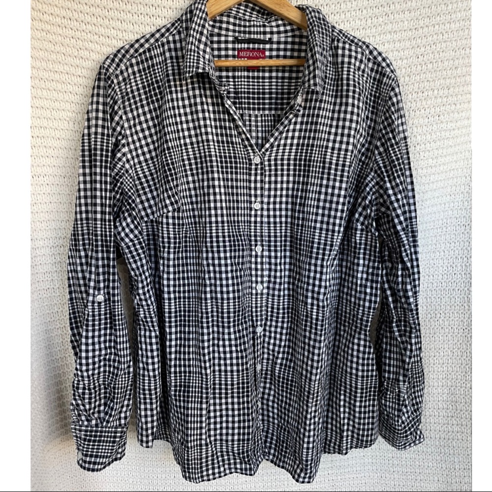 Womens Black and white flannel by Merona size 2